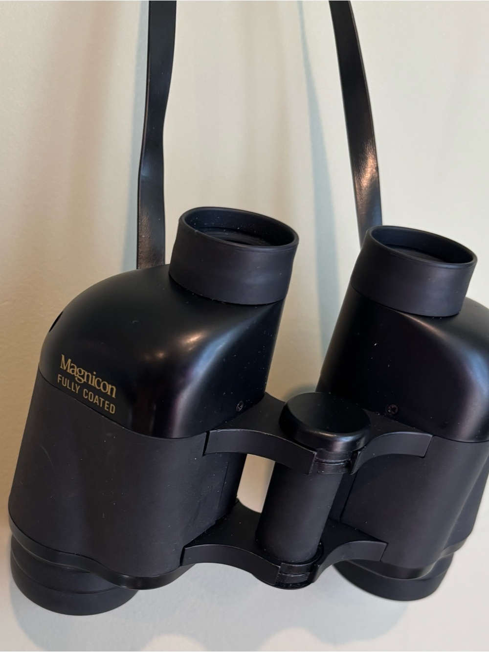 Magnicon 7x35mm Wide Angle Binoculars